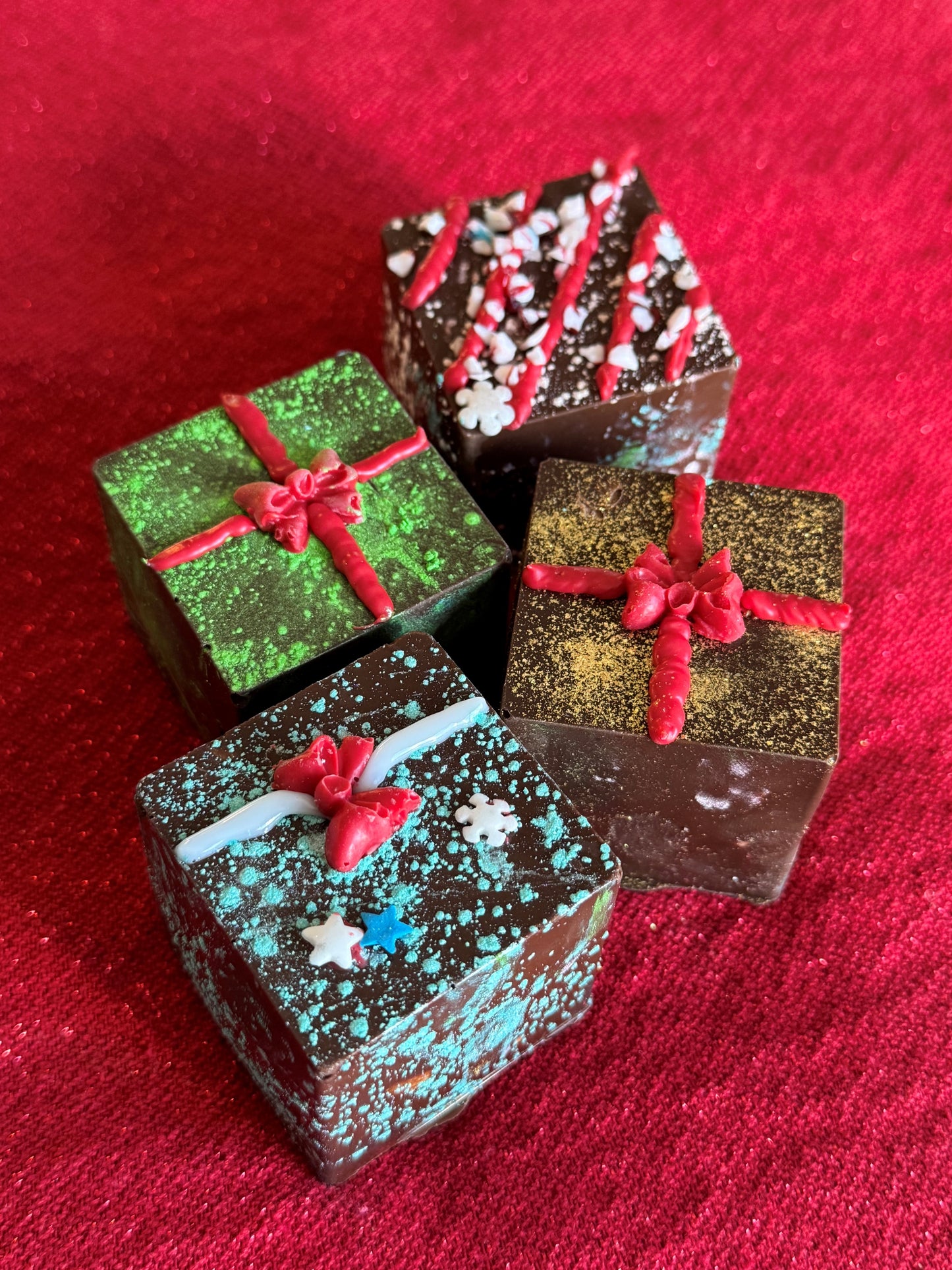Gift Boxes cocoa bombs - set of 4